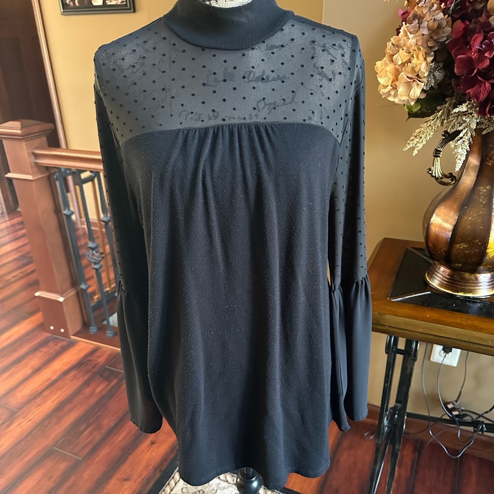Long sleeve top